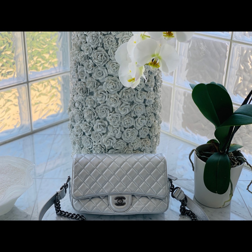 CHANEL Casual Silver Flap Bag Quilted Goatskin